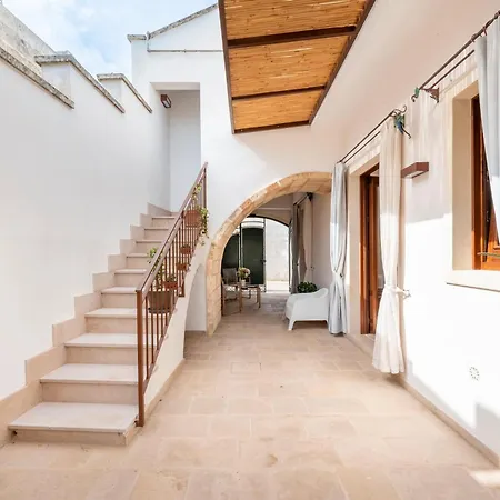 Corte Curatolo Apartment *